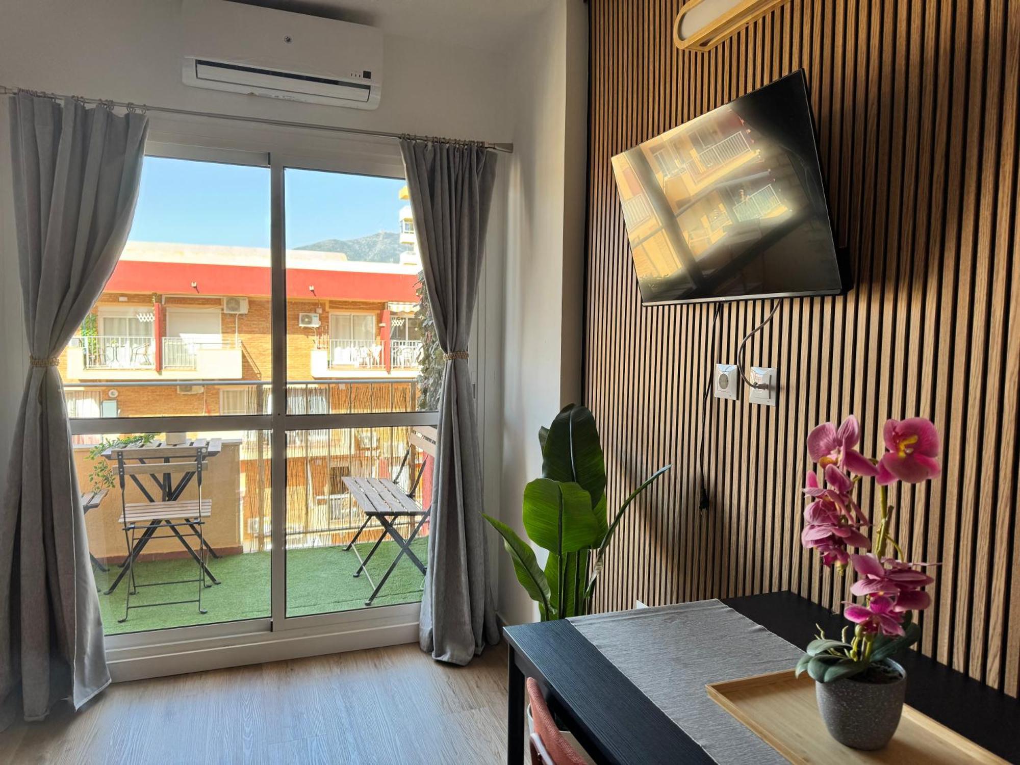 Bythewave Apartments Беналмадена Екстериор снимка